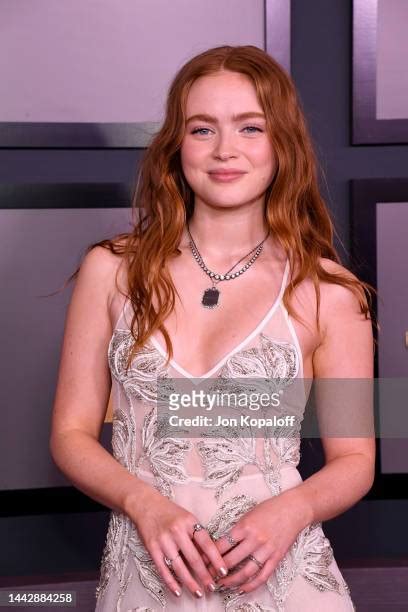 sadie sink pics|2,961 Sadie Sink Photos Stock Photos and High